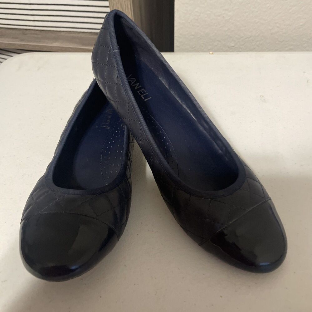 VAN ELI Navy Blue Leather Ballet Flats Size 10 Wide